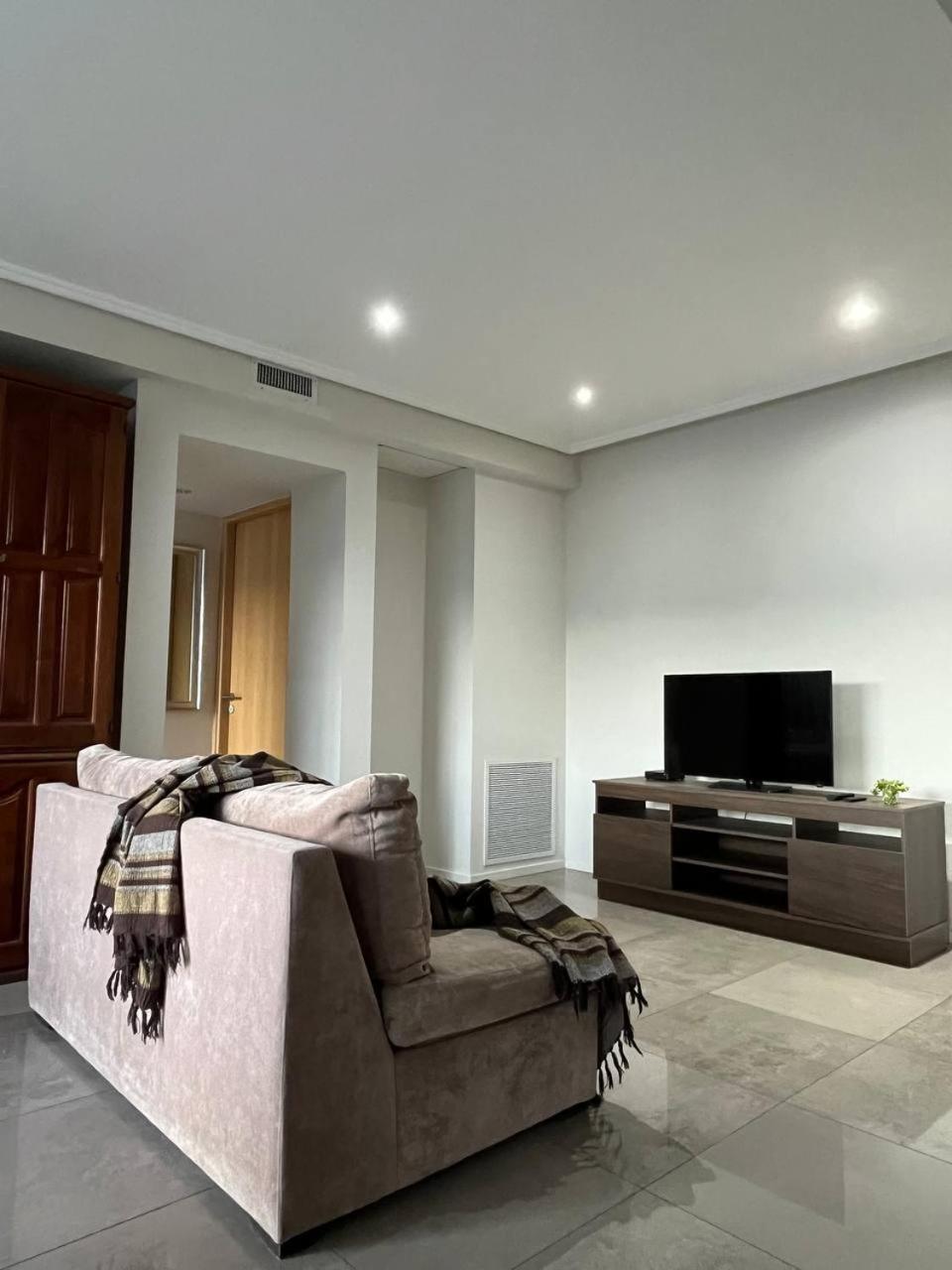 Apartamento Centrico Con Las Mejores Vistas De Mendoza Exterior photo