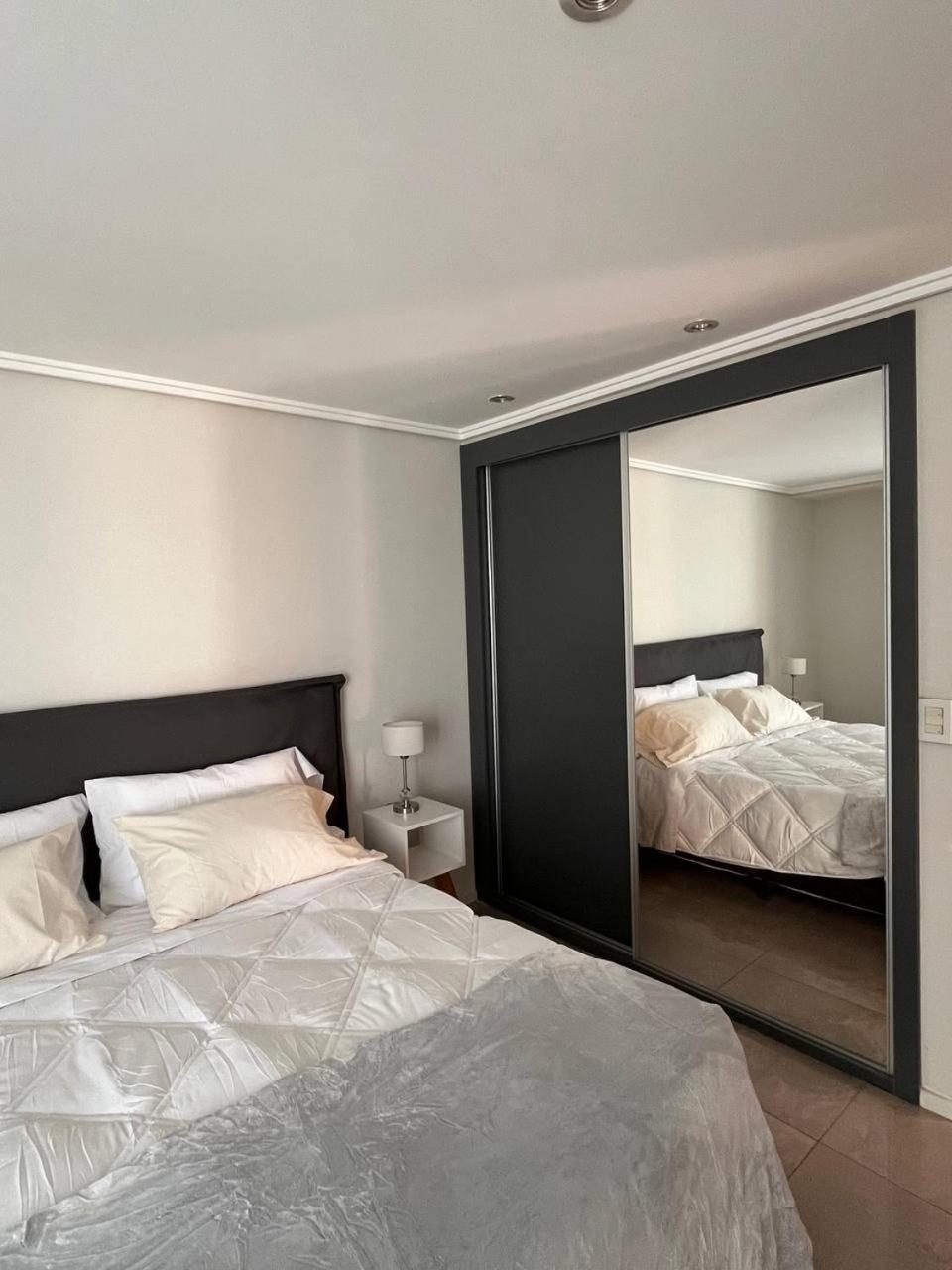 Apartamento Centrico Con Las Mejores Vistas De Mendoza Exterior photo