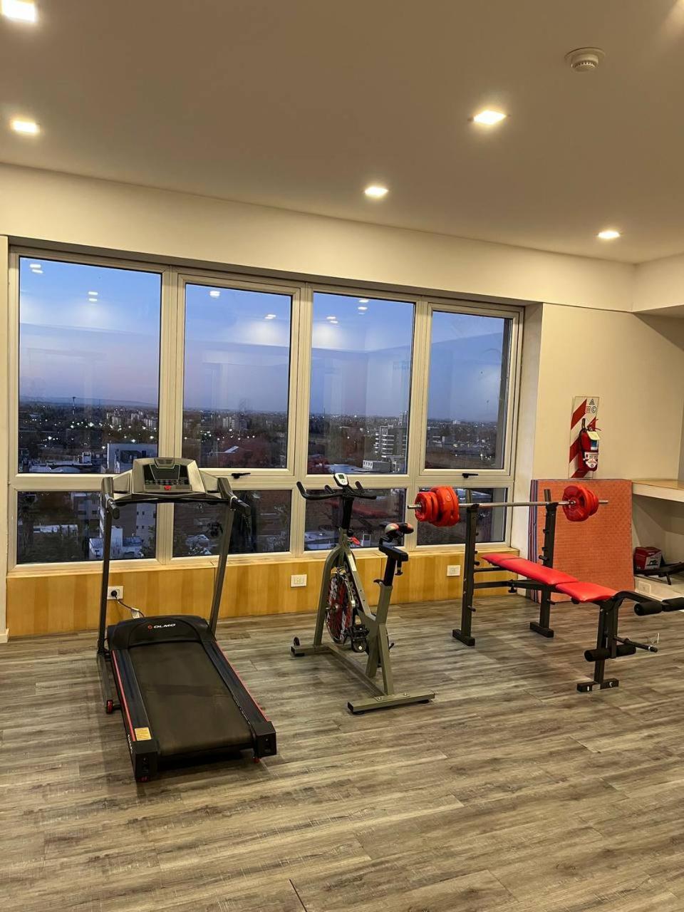 Apartamento Centrico Con Las Mejores Vistas De Mendoza Exterior photo